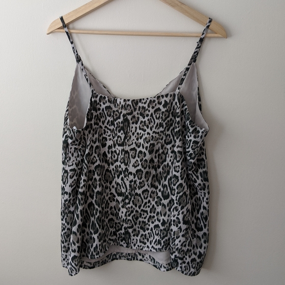 Black and White Animal Print Camisole - Picture 2 of 5
